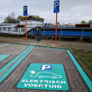 Omslagfoto actie 2 elektrificatie voertuigen